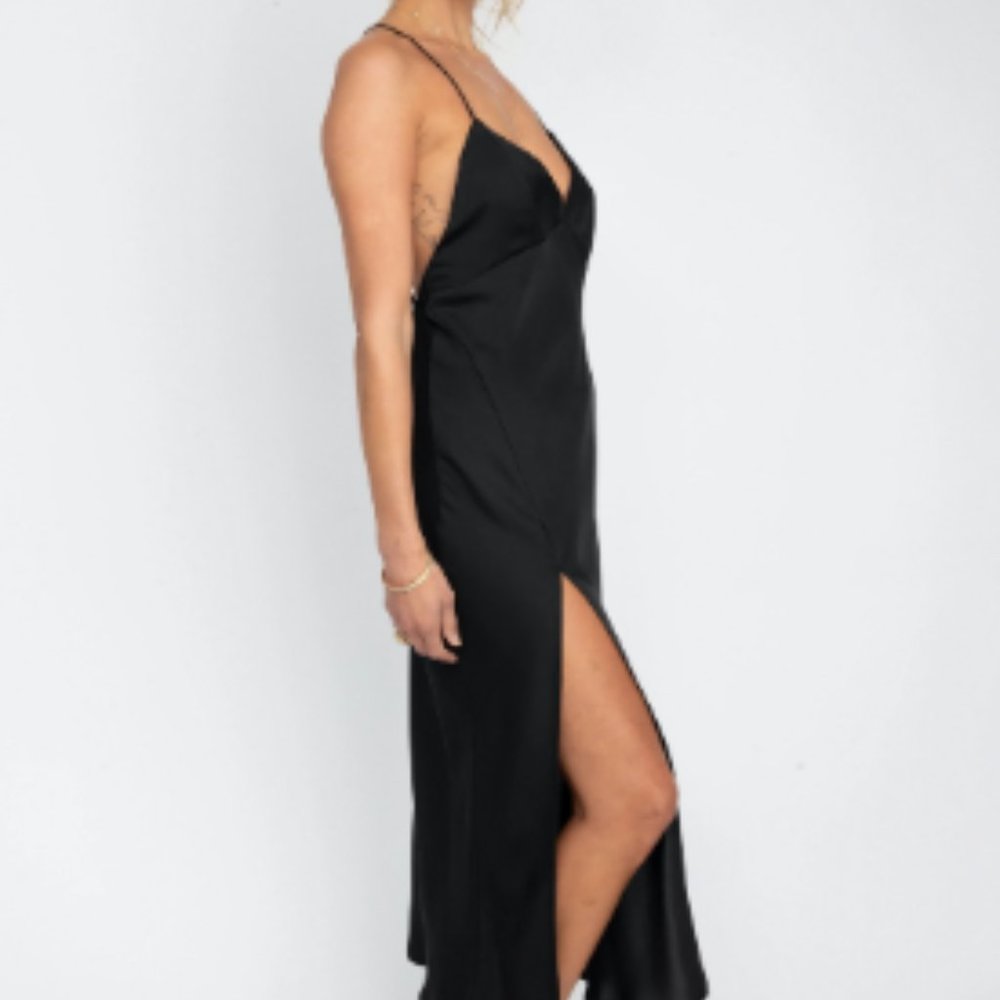 HARPER MIDI DRESS IN BLACK / MEDIUM/ RESA - Picture 4 of 8